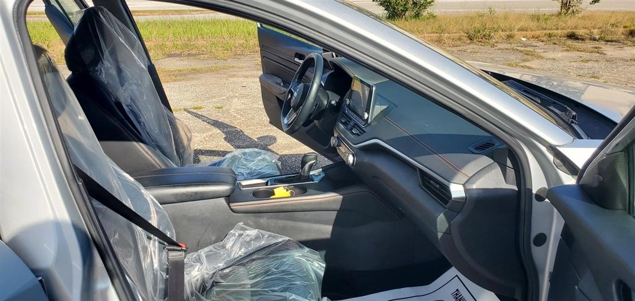 Nissan Altima 2.5 SR Sedan 2019