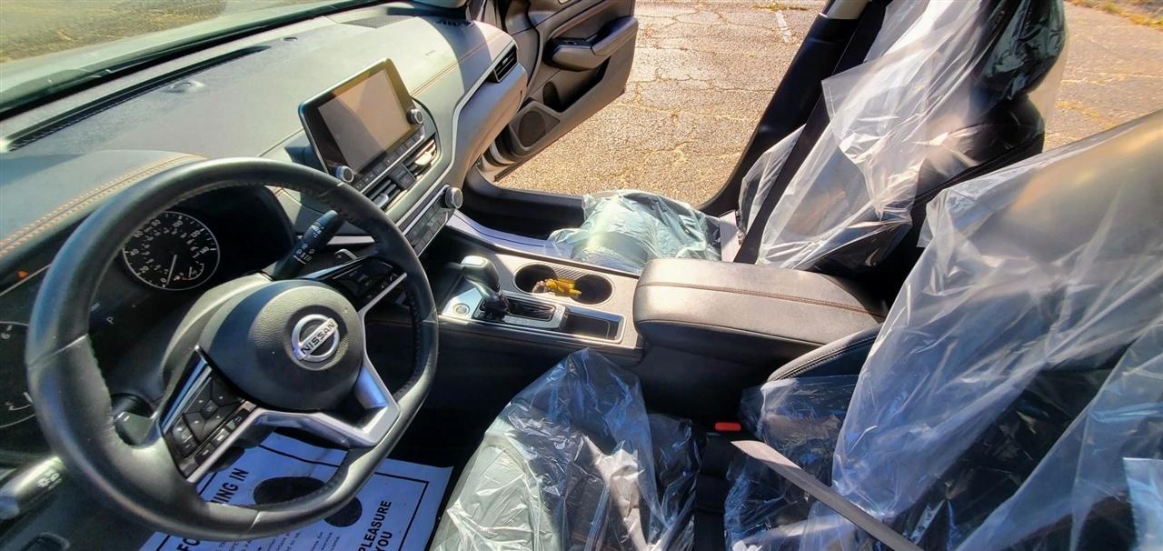 Nissan Altima 2.5 SR Sedan 2019