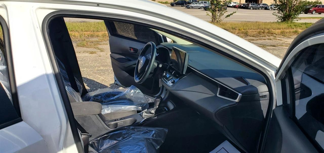 Toyota Corolla LE CVT (Natl) 2023