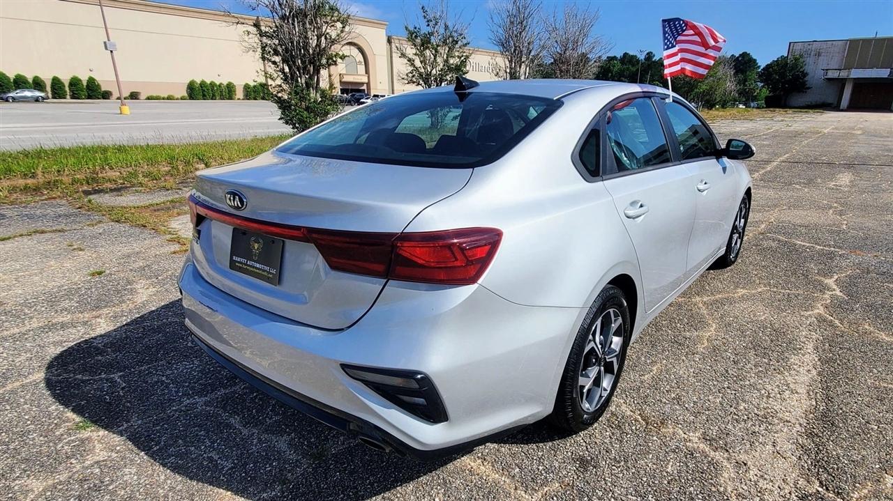 Kia Forte LXS IVT 2021