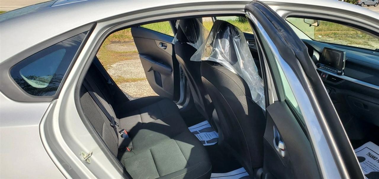 Kia Forte LXS IVT 2021