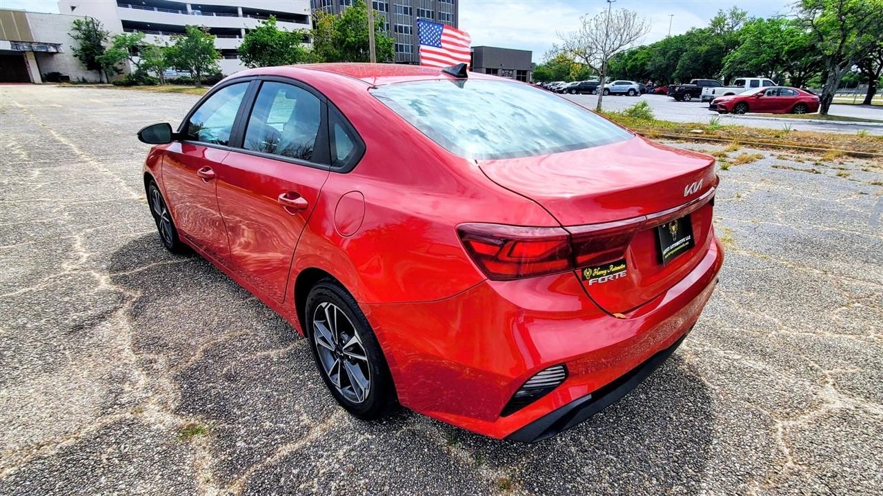 Kia Forte LXS IVT 2024