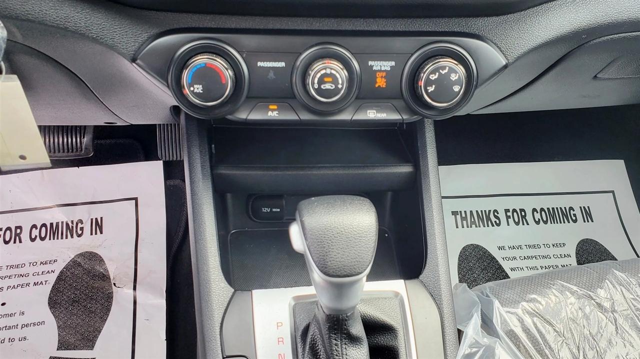 Kia Forte LXS IVT 2024