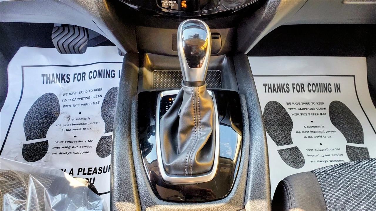 Nissan Rogue Sport FWD SV 2021