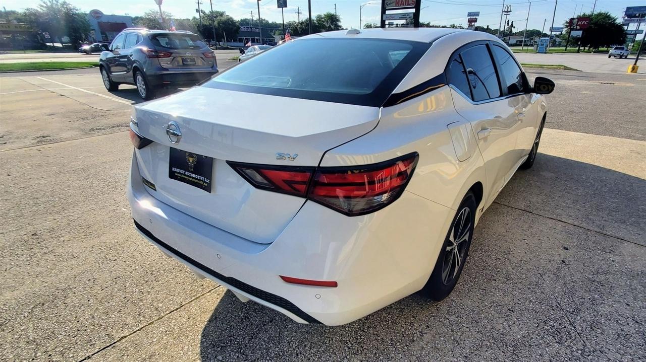 Nissan Sentra SV CVT 2022