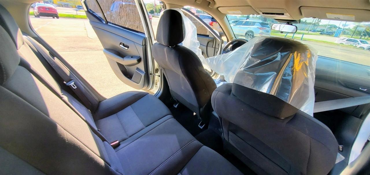 Nissan Sentra SV CVT 2022