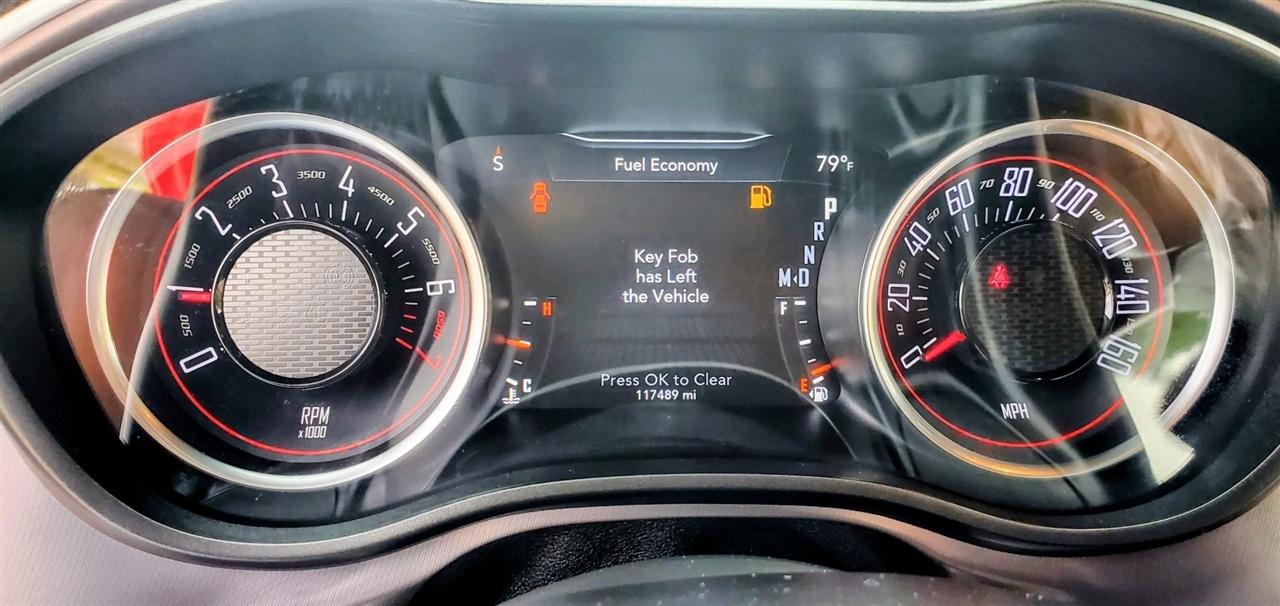 Dodge Challenger SXT RWD 2021