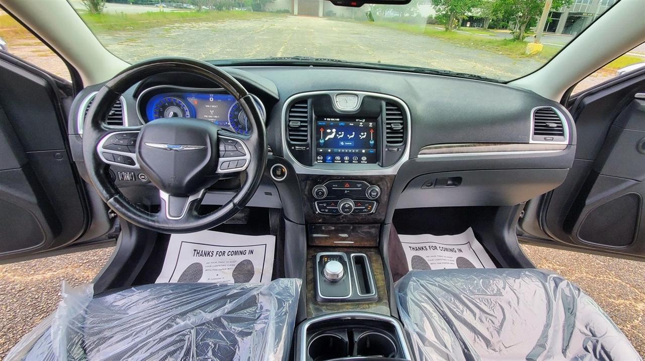 Chrysler 300 Limited AWD 2018