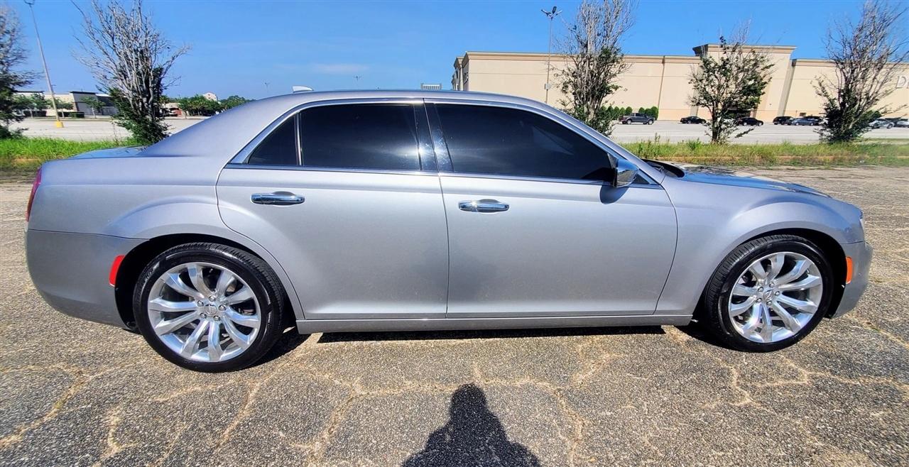 Chrysler 300 Limited RWD 2018