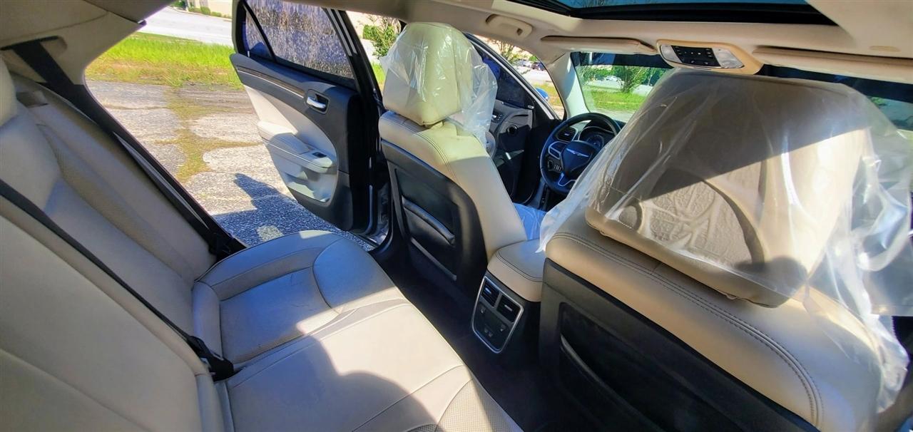 Chrysler 300 Limited RWD 2018