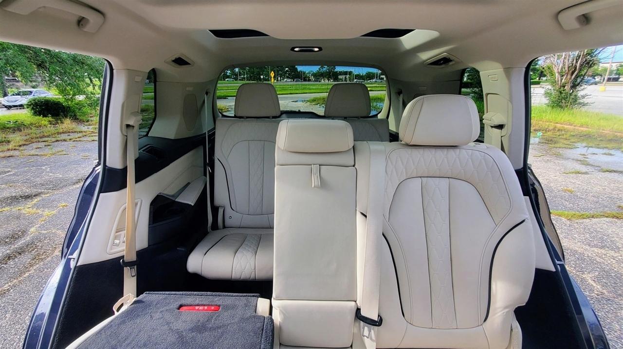 BMW X7 xDrive40i Sports Activity Vehicle 2019