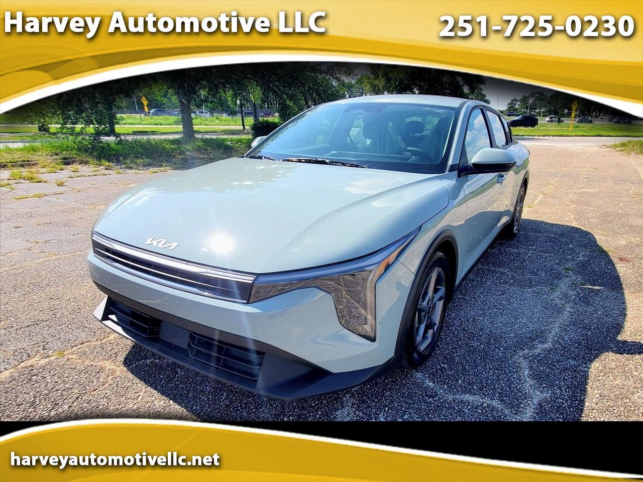 2025 Kia K4 LXS FWD