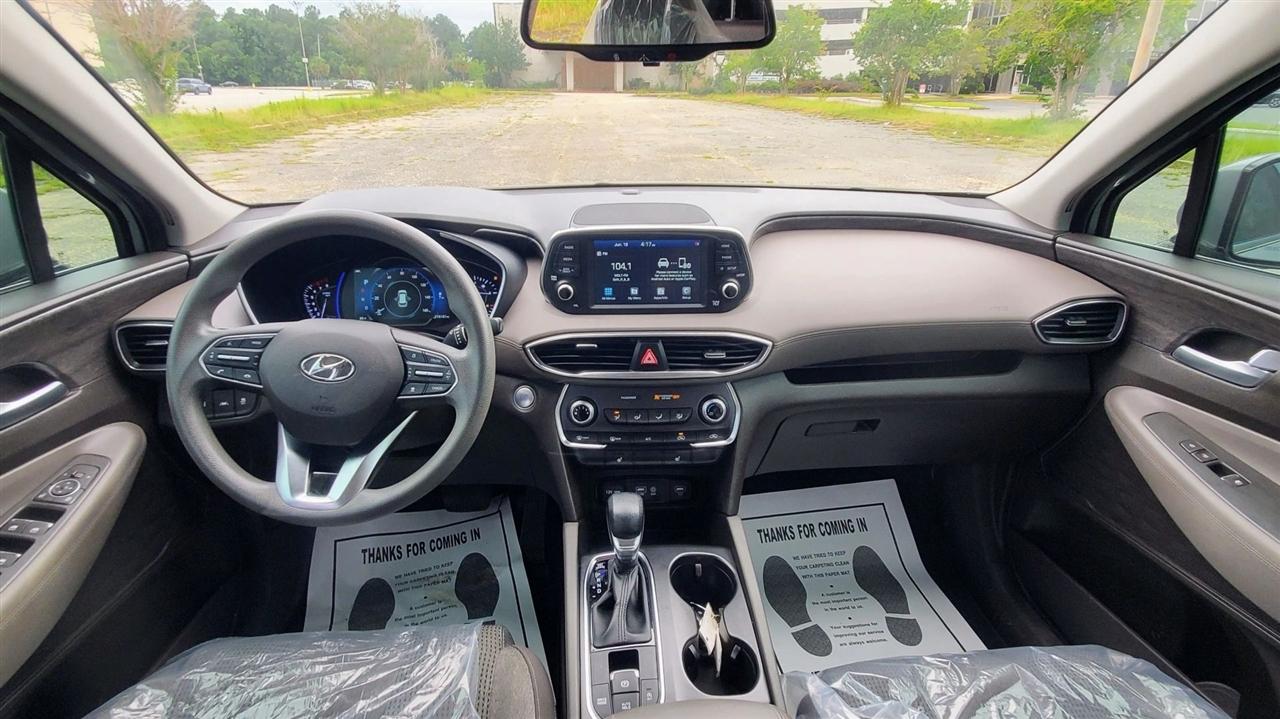 Hyundai Santa Fe SEL 2.4L Auto FWD 2020