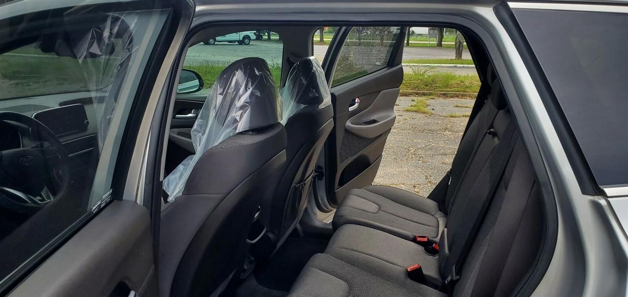 Hyundai Santa Fe SEL 2.4L Auto FWD 2020