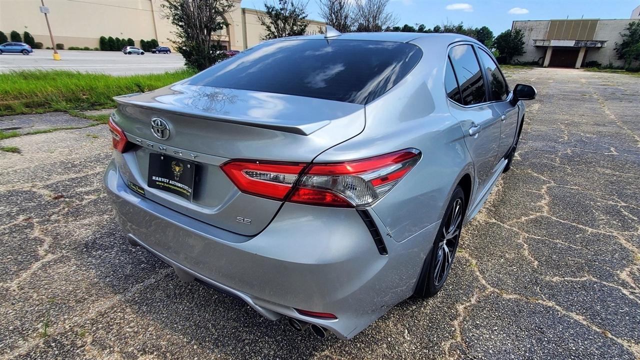 Toyota Camry XLE Auto (Natl) 2019