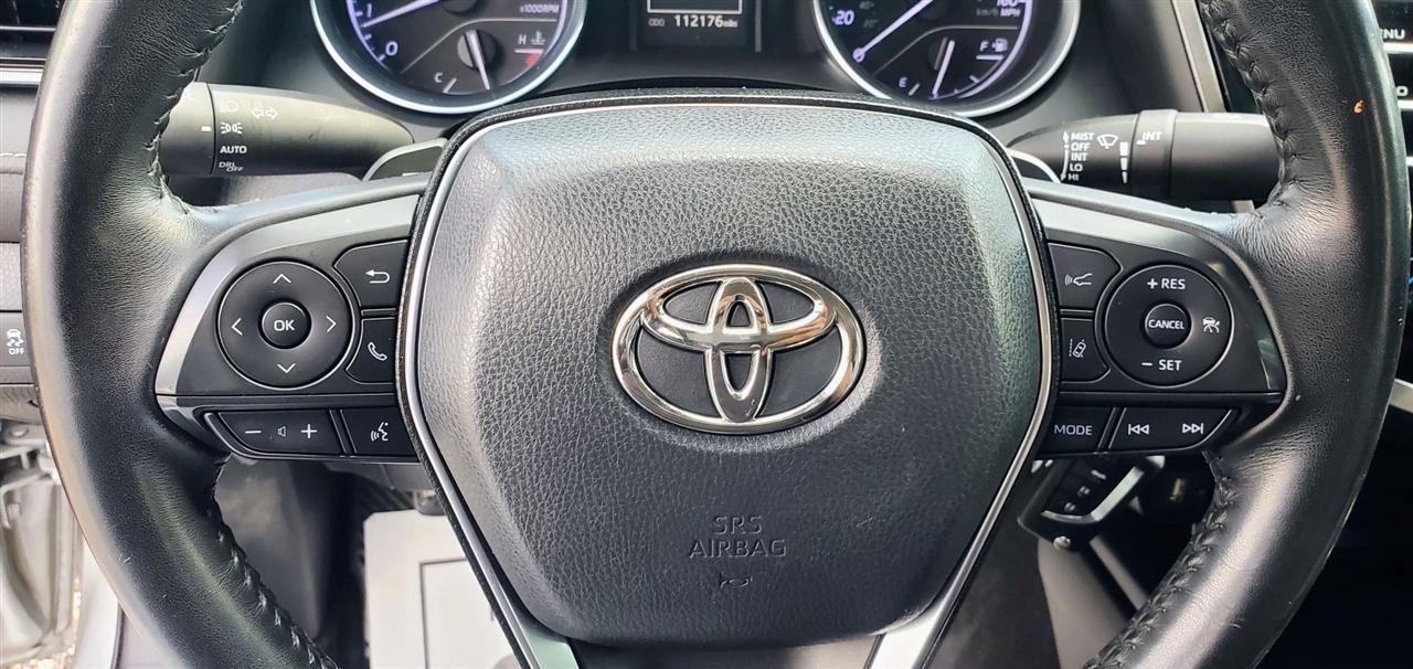 Toyota Camry XLE Auto (Natl) 2019