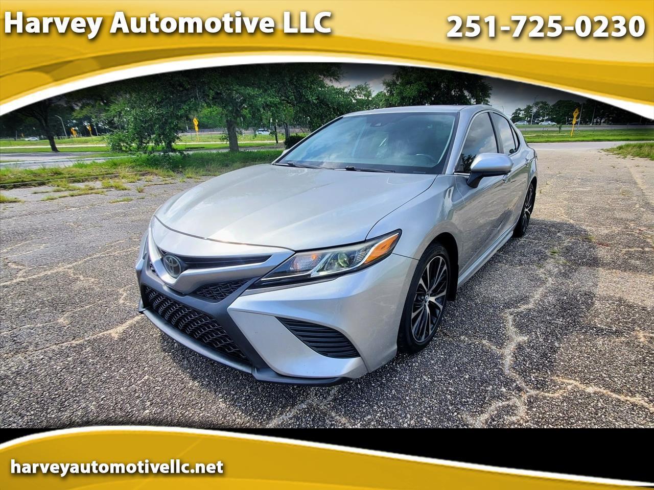 Toyota Camry XLE Auto (Natl) 2019