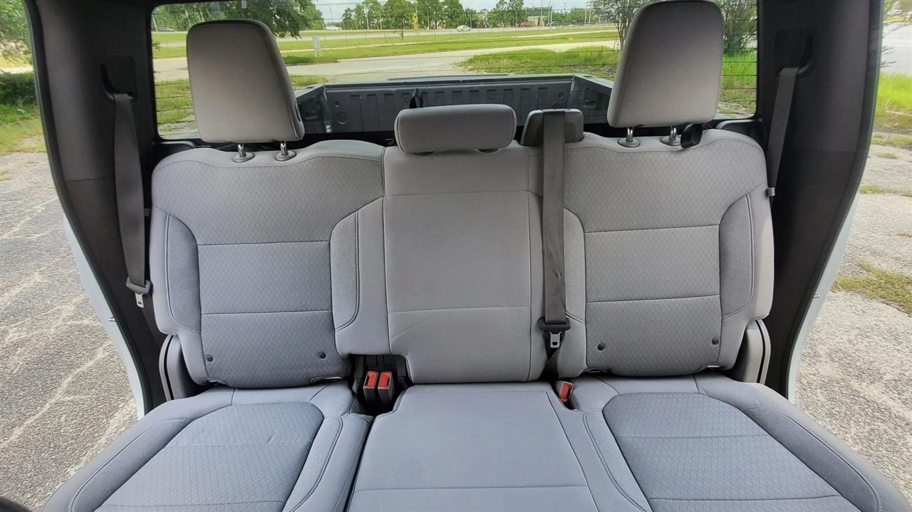 GMC Sierra 1500 2WD Crew Cab 147" SLE 2021