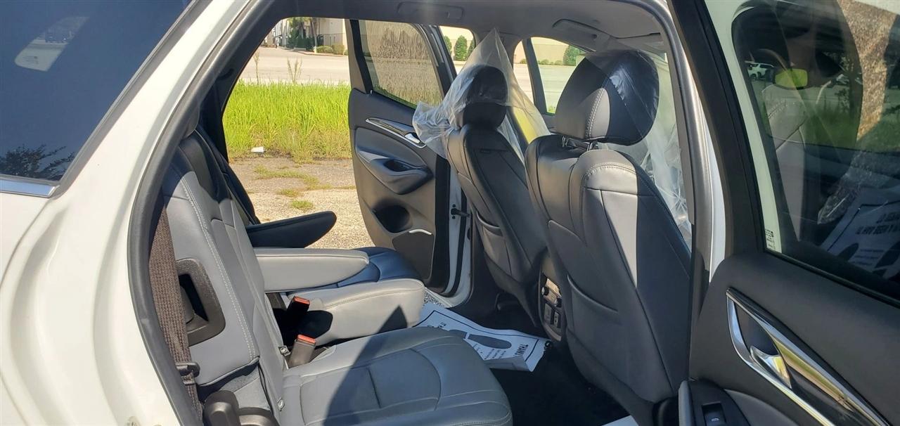 Buick Enclave FWD 4dr Essence 2020