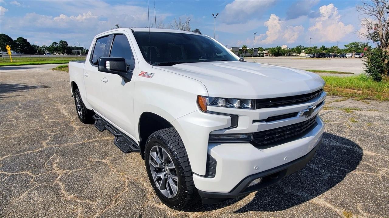 Chevrolet Silverado 1500 4WD Crew Cab 147" RST 2020