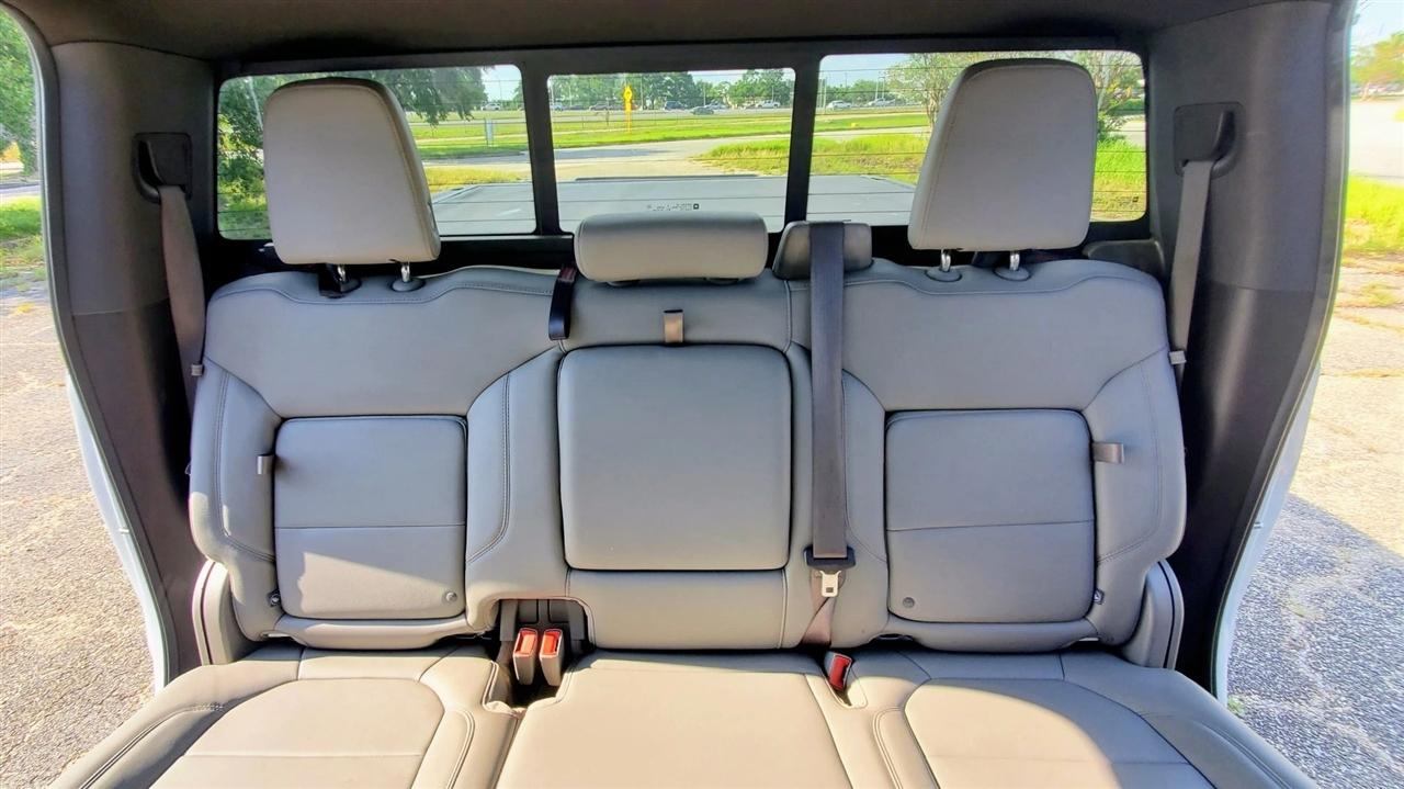 Chevrolet Silverado 1500 4WD Crew Cab 147" RST 2020