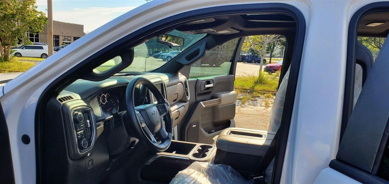 Chevrolet Silverado 1500 4WD Crew Cab 147" RST 2020