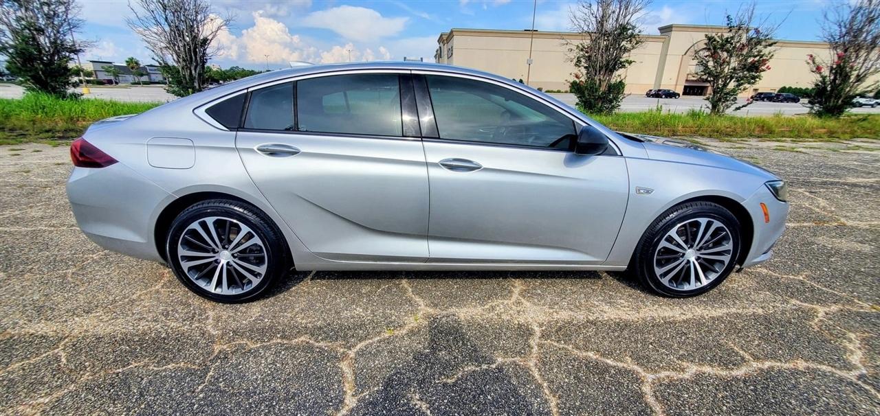 Buick Regal Sportback 4dr Sdn Preferred FWD 2019