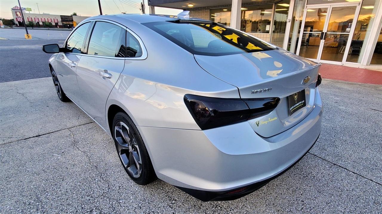 Chevrolet Malibu 4dr Sdn LT 2022