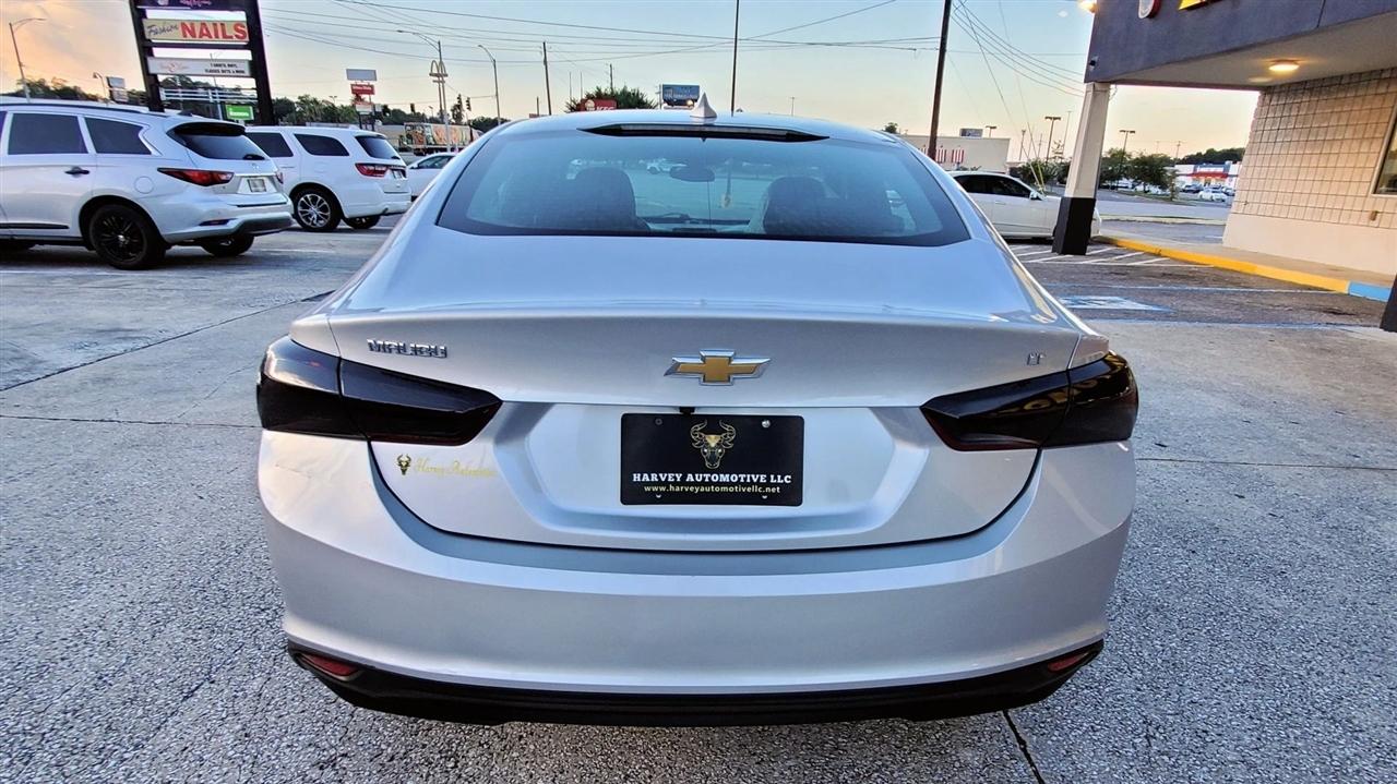 Chevrolet Malibu 4dr Sdn LT 2022