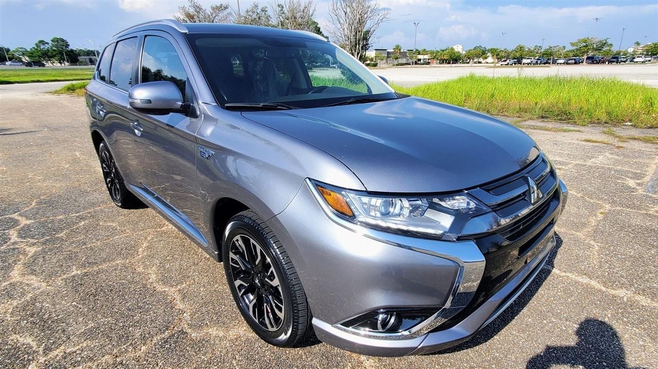 Mitsubishi Outlander PHEV SEL S-AWC 2018