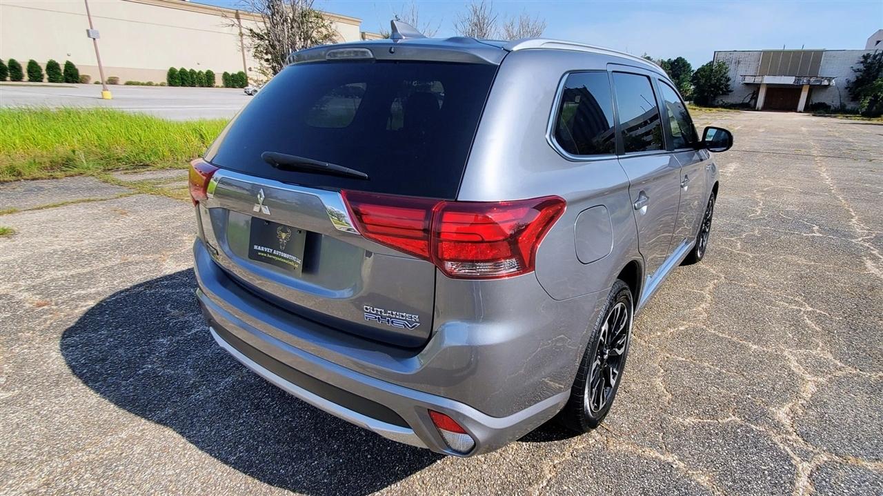 Mitsubishi Outlander PHEV SEL S-AWC 2018