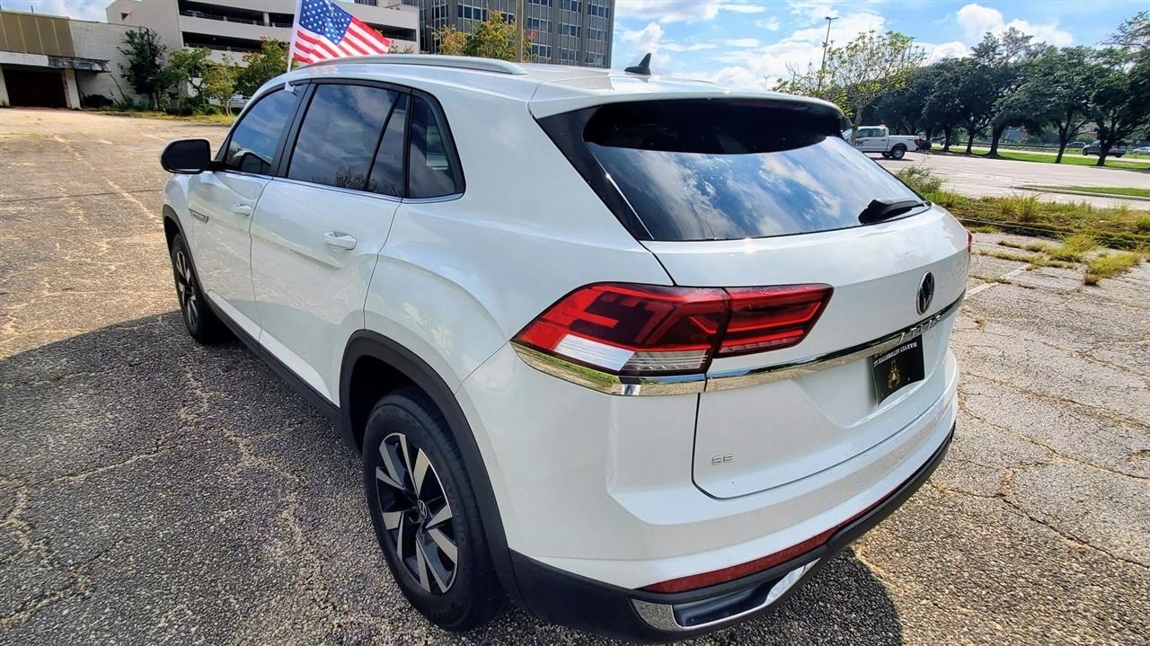 Volkswagen Atlas Cross Sport 2.0T SE FWD 2022
