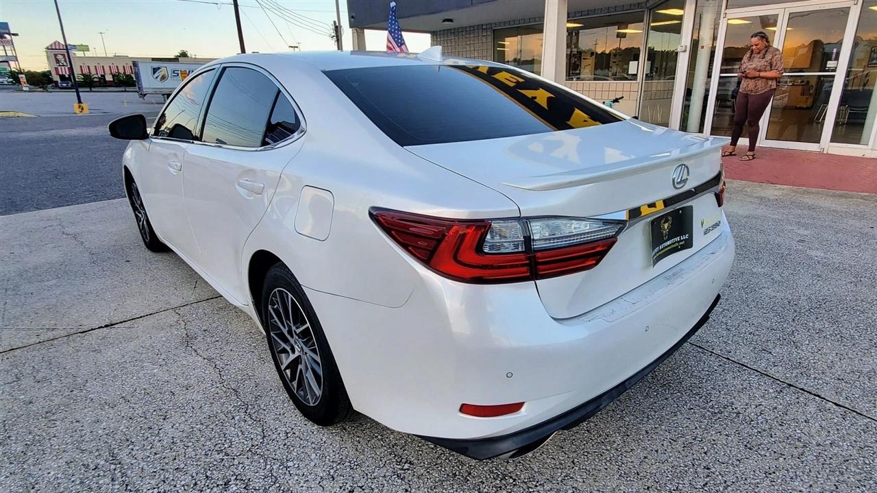 Lexus ES ES 350 FWD 2017