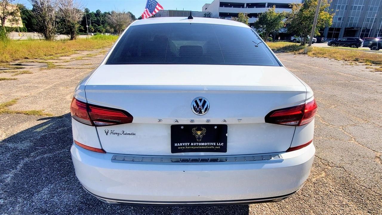 Volkswagen Passat 2.0T SE Auto 2022