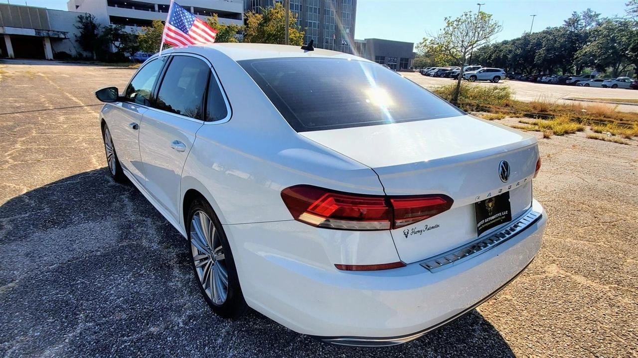 Volkswagen Passat 2.0T SE Auto 2022