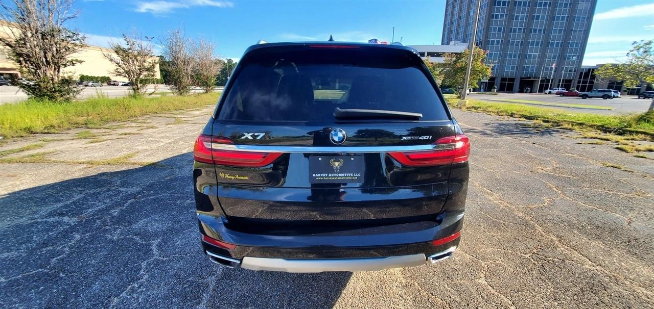 BMW X7 xDrive40i Sports Activity Vehicle 2020