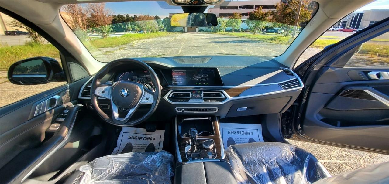 BMW X7 xDrive40i Sports Activity Vehicle 2020
