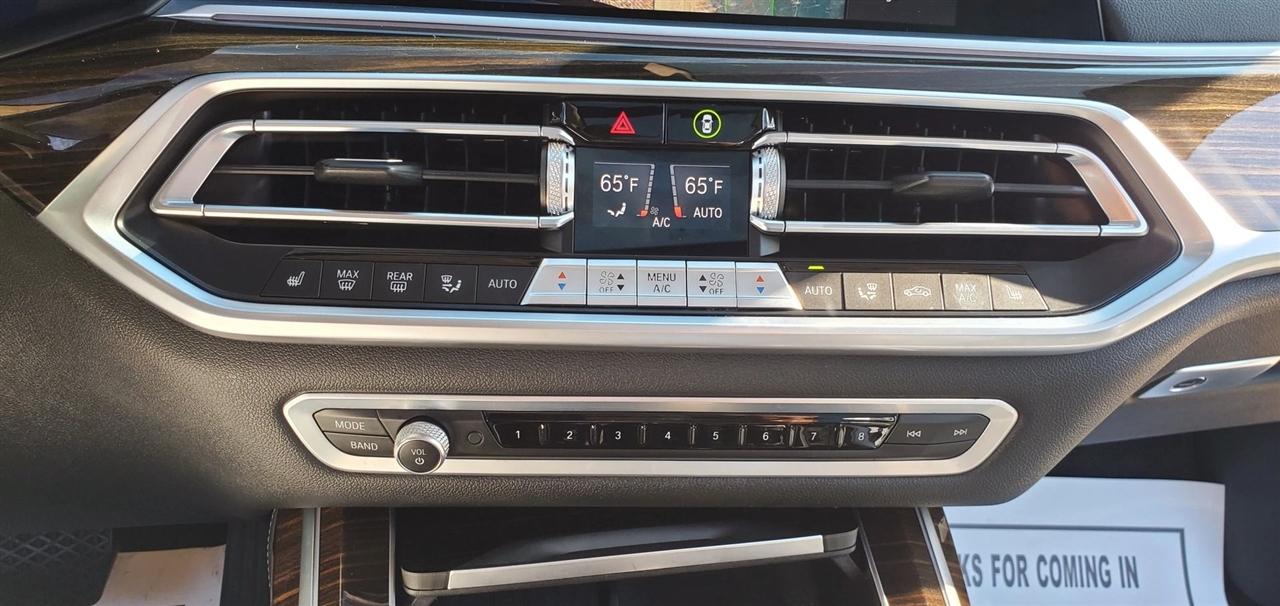 BMW X7 xDrive40i Sports Activity Vehicle 2020