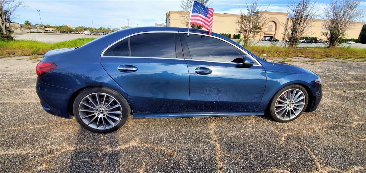 Mercedes-Benz A-Class A 220 4MATIC Sedan 2019