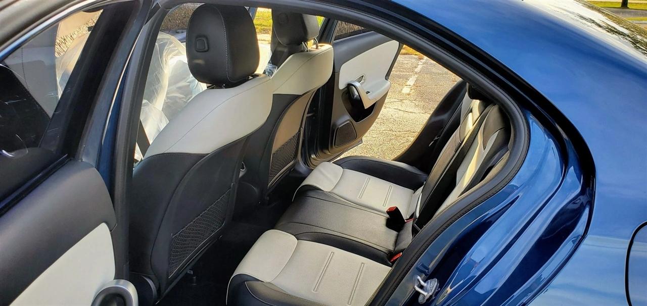 Mercedes-Benz A-Class A 220 4MATIC Sedan 2019