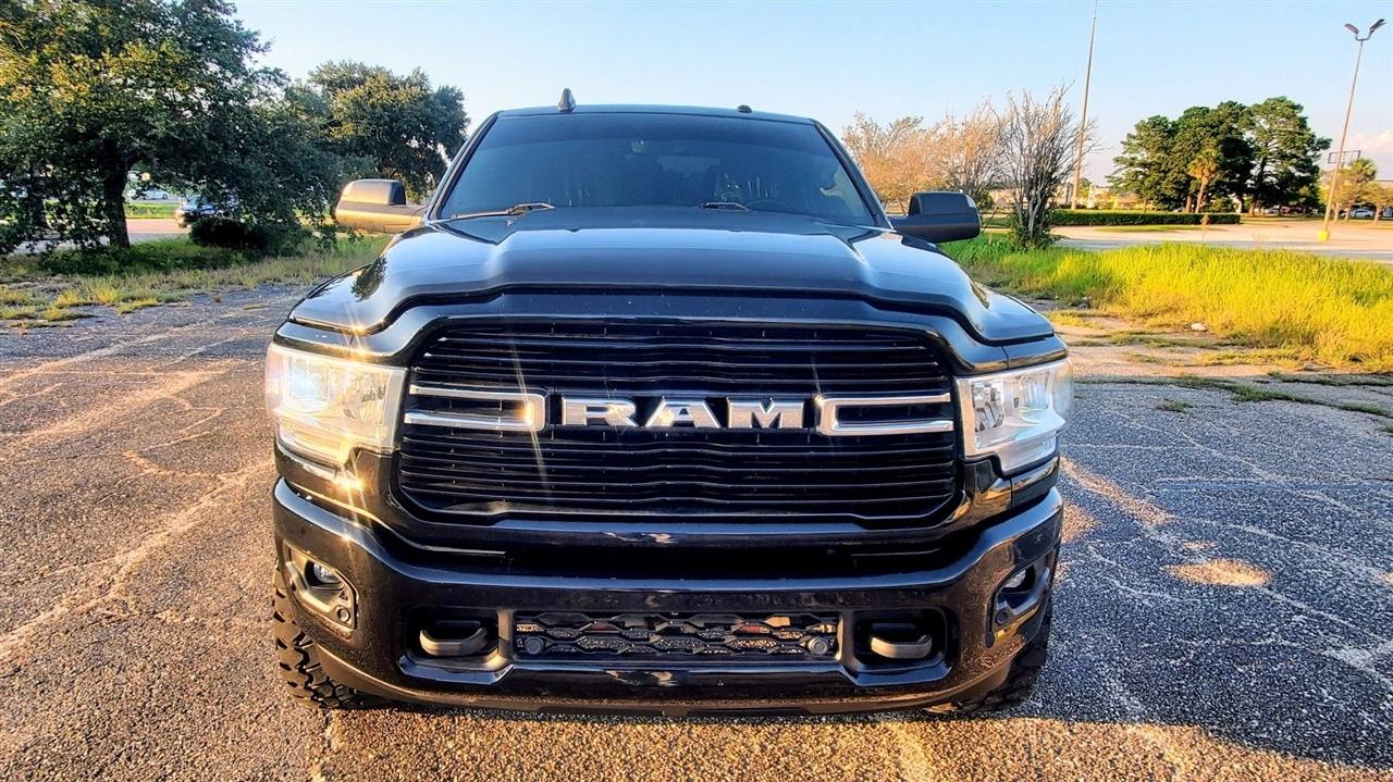 RAM 2500 Big Horn 4x4 Crew Cab 6'4" Box 2019