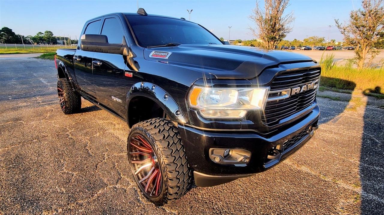 RAM 2500 Big Horn 4x4 Crew Cab 6'4" Box 2019