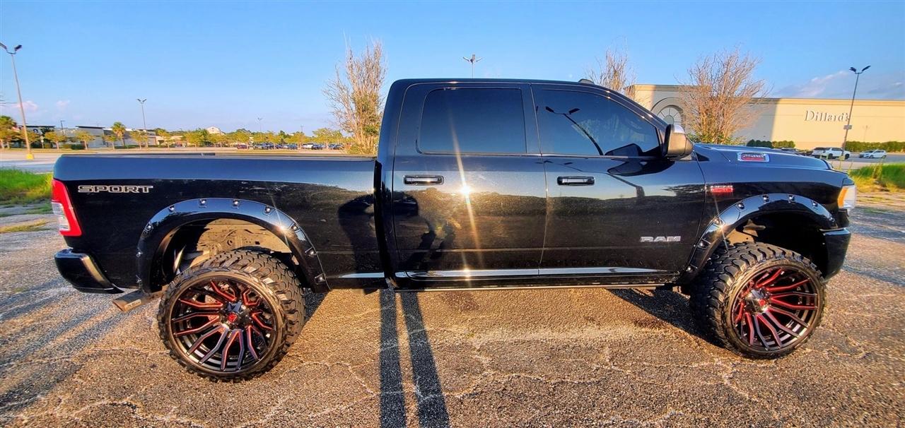 RAM 2500 Big Horn 4x4 Crew Cab 6'4" Box 2019