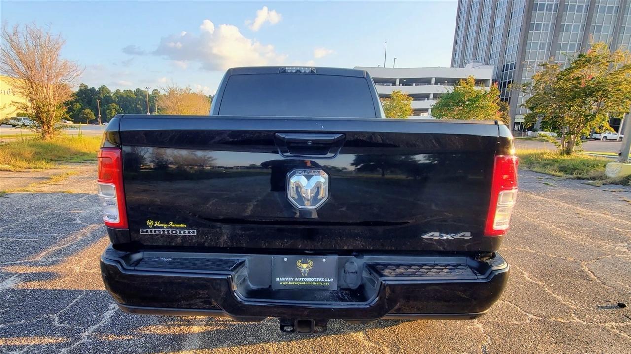 RAM 2500 Big Horn 4x4 Crew Cab 6'4" Box 2019