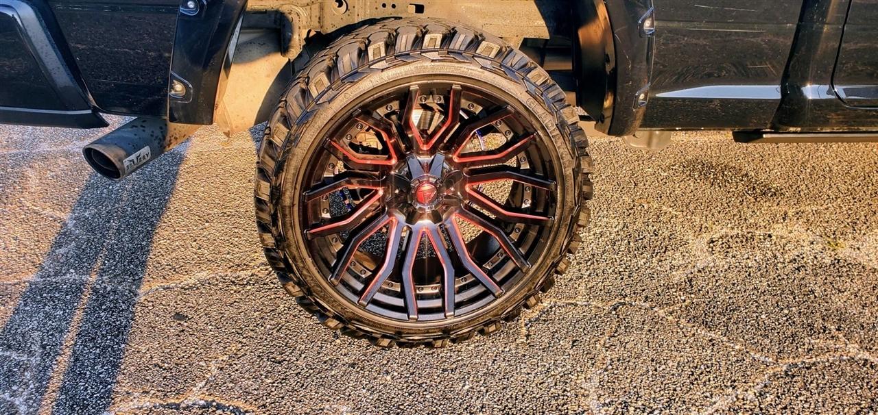 RAM 2500 Big Horn 4x4 Crew Cab 6'4" Box 2019