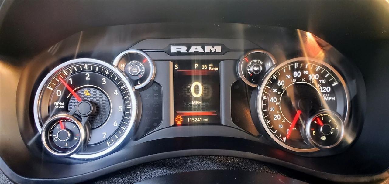 RAM 2500 Big Horn 4x4 Crew Cab 6'4" Box 2019