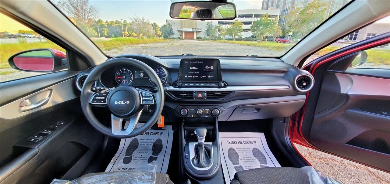 Kia Forte LXS IVT 2023