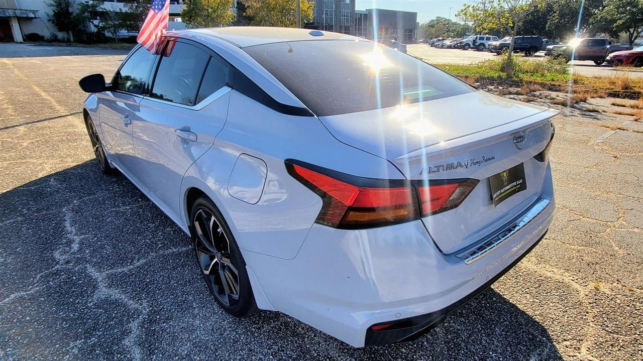 Nissan Altima 2.5 SR Sedan 2023
