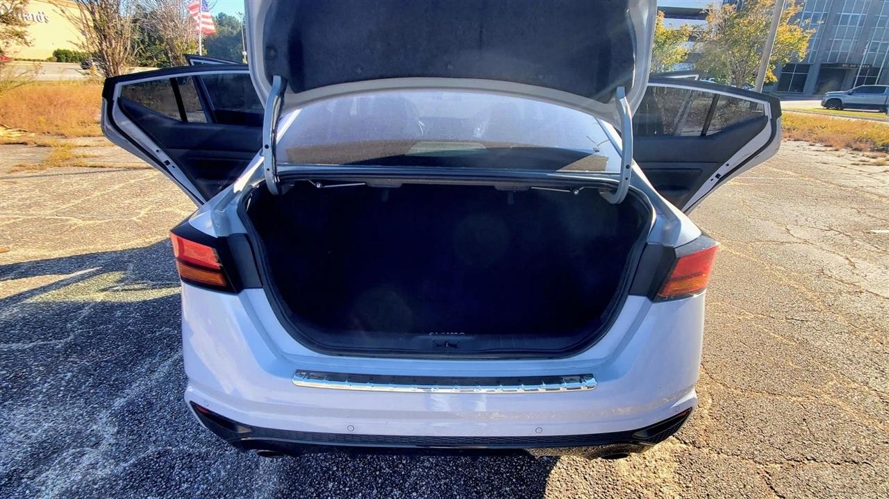 Nissan Altima 2.5 SR Sedan 2023
