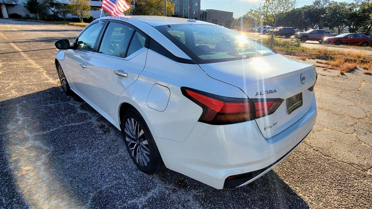 Nissan Altima 2.5 SV Sedan 2023